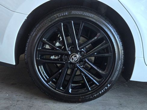 Certified 2026 Toyota Camry SE FWD image 5