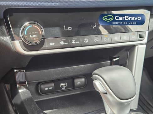Used 2022 Kia Seltos S FWD image 23