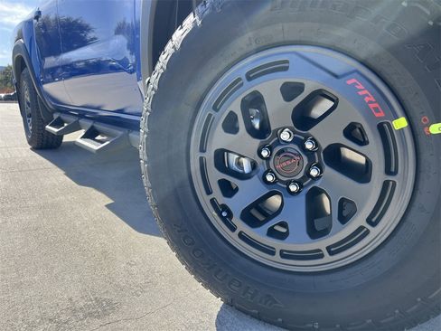 New 2026 Nissan Frontier Pro-X image 9