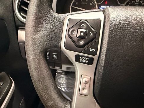 Used 2014 Toyota Tundra SR5 w/ SR5 Upgrade Package AWD/4WD image 28