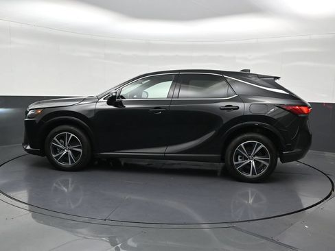 Used 2025 Lexus RX 350 FWD image 2