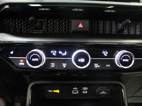 Used 2023 Honda CR-V Sport Touring image 18
