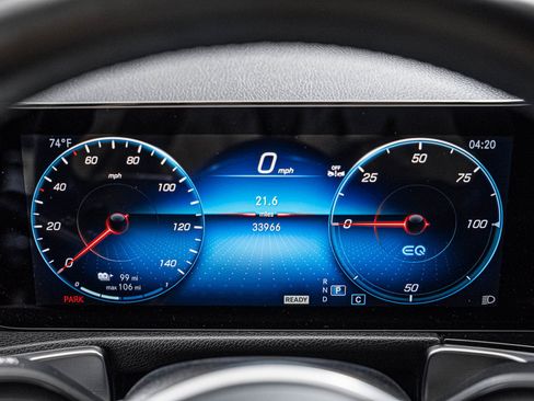 Certified 2023 Mercedes-Benz EQB 300 4MATIC w/ Exclusive Package image 13