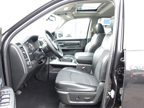 Used 2018 RAM 1500 Sport w/ Sport Premium Group image 18