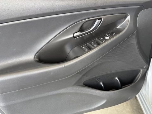 Used 2020 Hyundai Elantra GT N Line FWD image 18