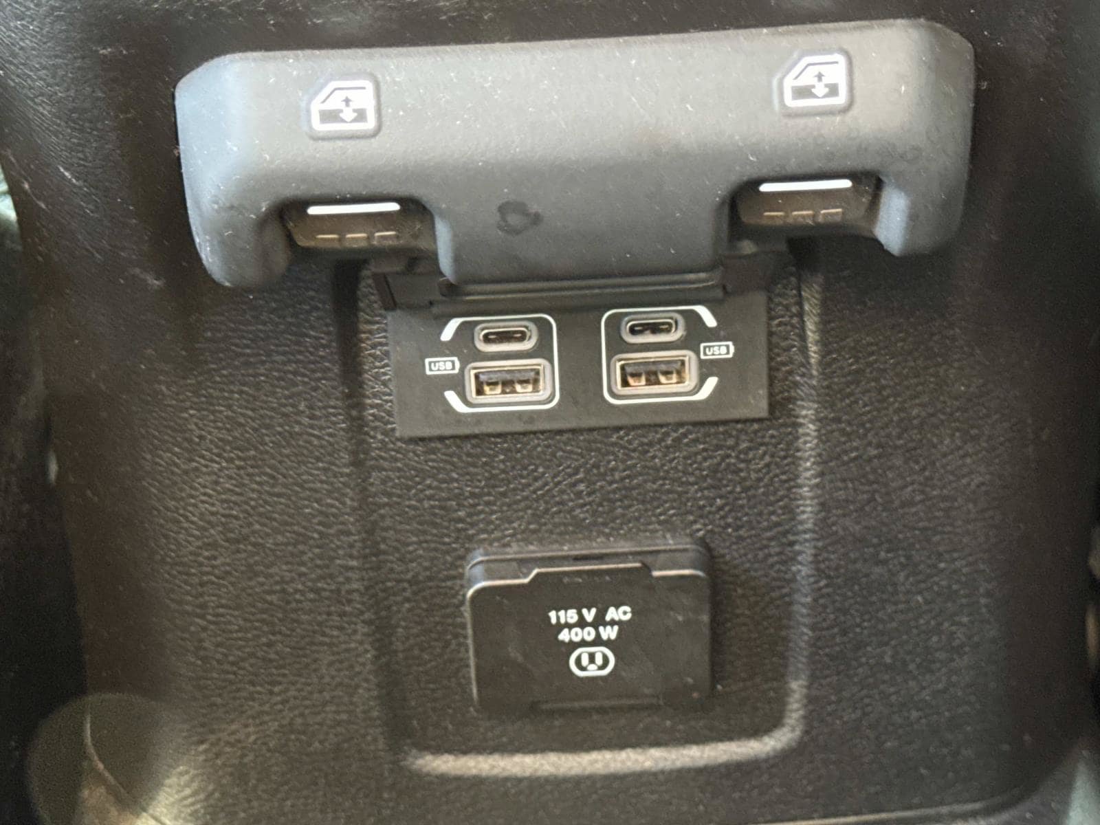 Used 2026 Jeep Gladiator Mojave AWD/4WD image 17