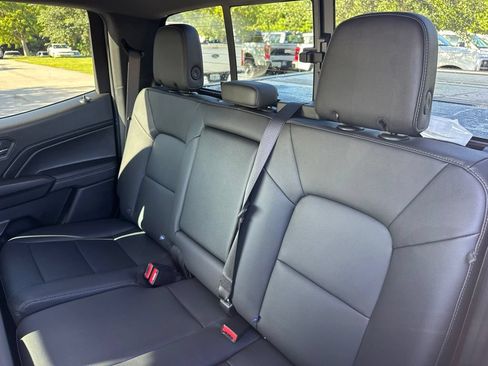 Used 2026 Chevrolet Colorado LT w/ LT Convenience Package RWD image 11