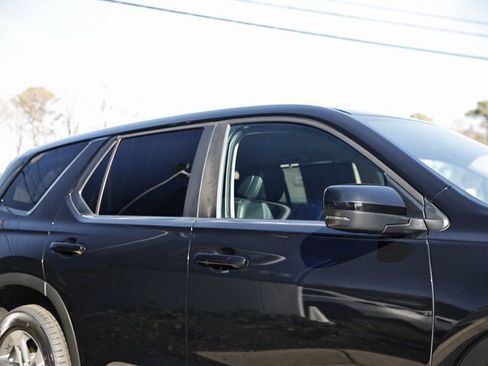 Used 2023 Honda Pilot EX-L image 11