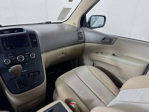 Used 2014 Kia Sedona LX FWD image 27