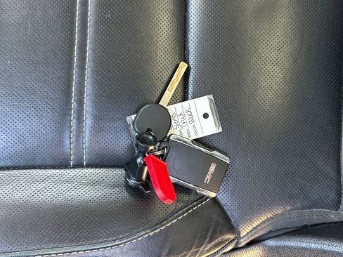 Used 2018 GMC Sierra 1500 Denali w/ Denali Ultimate Package image 29