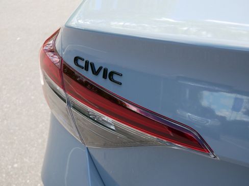 Used 2026 Honda Civic Sport image 17