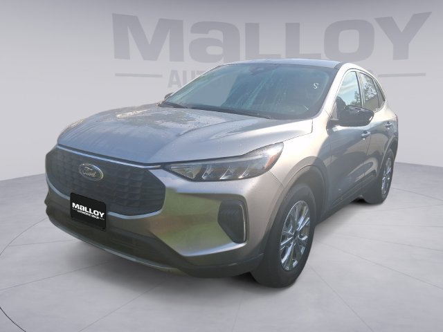 Used 2023 Ford Escape Active AWD/4WD image 1