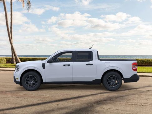 New 2026 Ford Maverick XLT FWD image 19