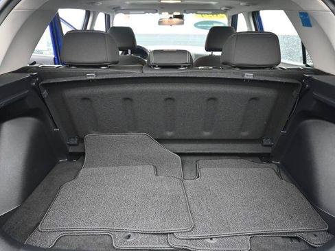Certified 2024 Hyundai Venue SEL image 25