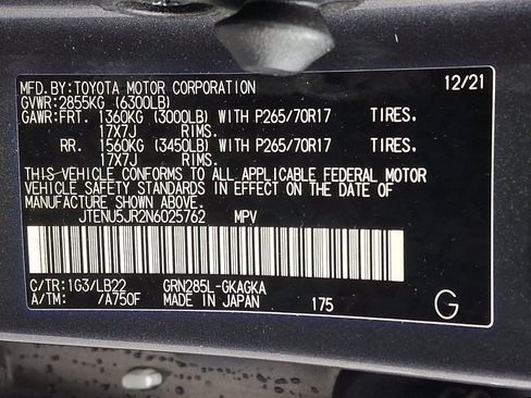 Used 2022 Toyota 4Runner SR5 Premium w/ Moonroof Package image 27