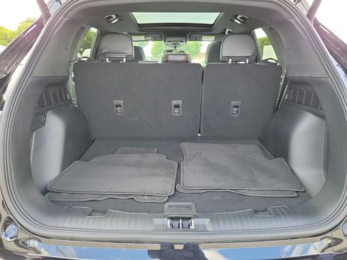 Used 2024 Ford Escape ST-Line w/ Tech Pack #1 FWD image 16