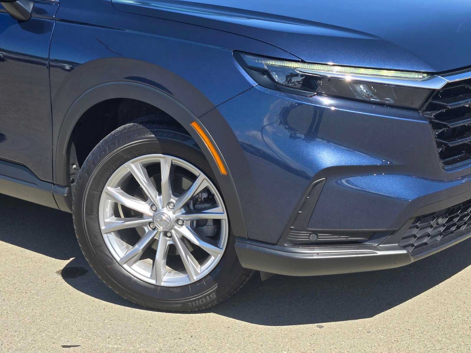 Certified 2025 Honda CR-V EX-L image 9