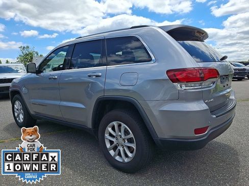 Used 2021 Jeep Grand Cherokee Laredo X AWD/4WD image 4