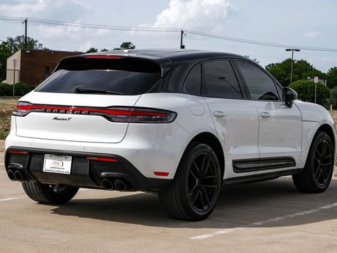 Used 2023 Porsche Macan Turbo AWD/4WD image 8
