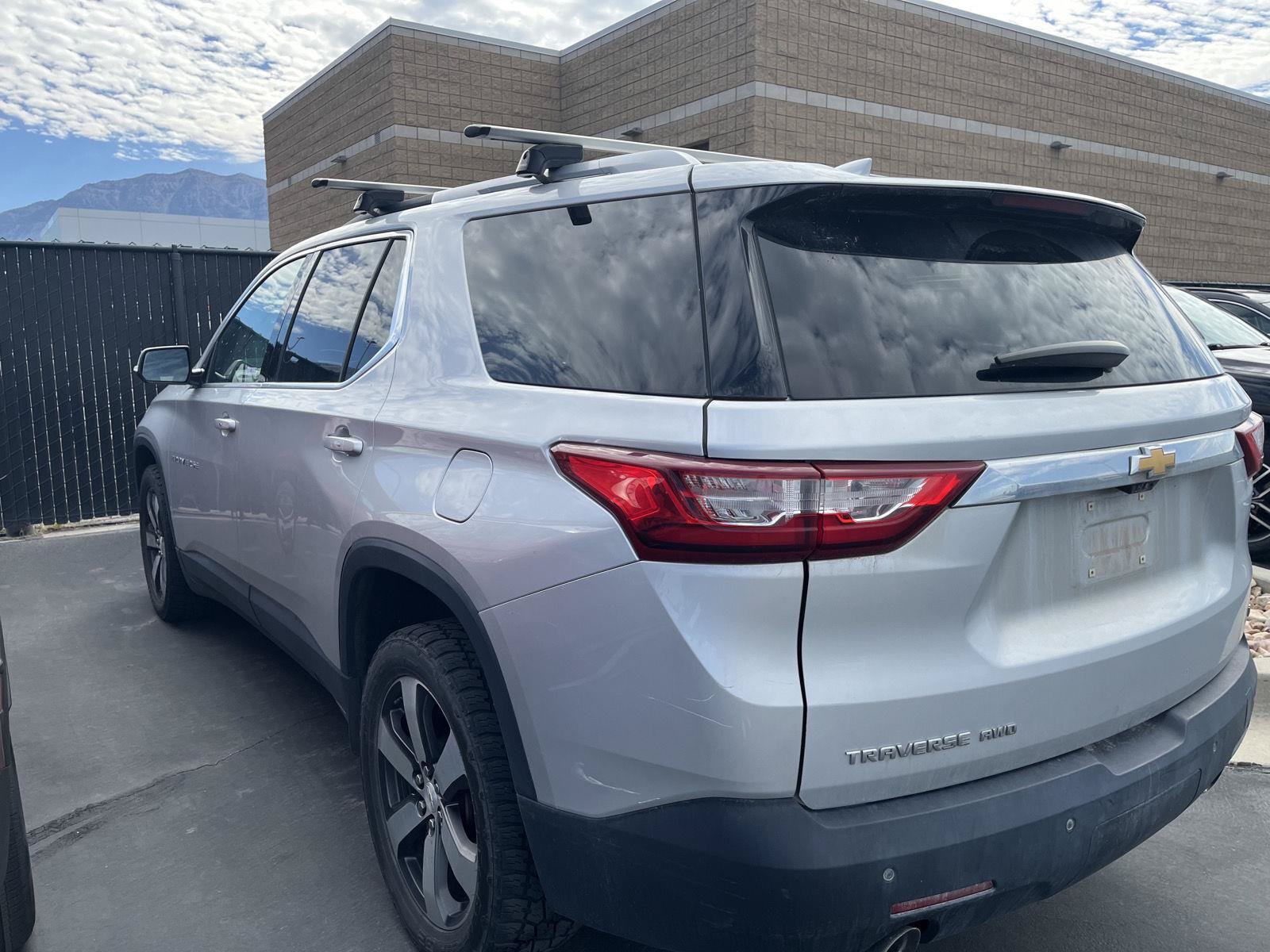 Used 2018 Chevrolet Traverse LT AWD/4WD image 6