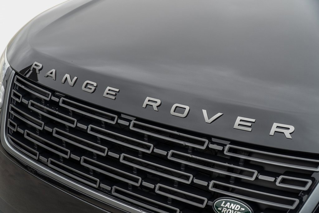 Used 2026 Land Rover Range Rover Velar S AWD/4WD image 9