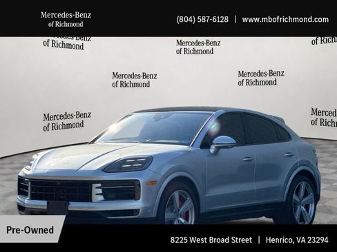 Used 2024 Porsche Cayenne S AWD/4WD image 1