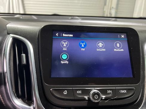 Used 2021 Chevrolet Equinox Premier AWD/4WD image 38