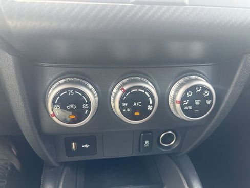 Used 2024 Mitsubishi Outlander Sport ES AWD/4WD image 17