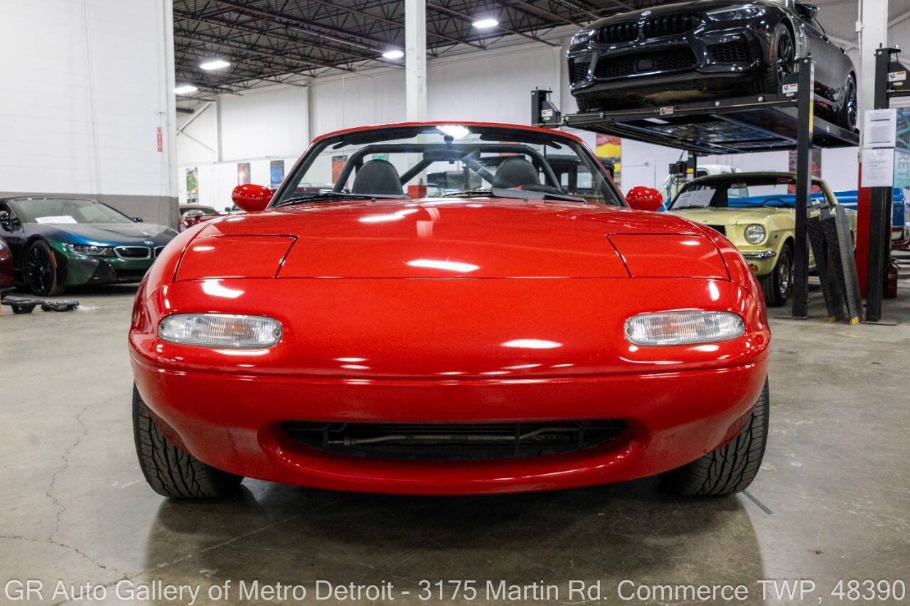 Used 1996 MAZDA MX-5 Miata RWD image 11