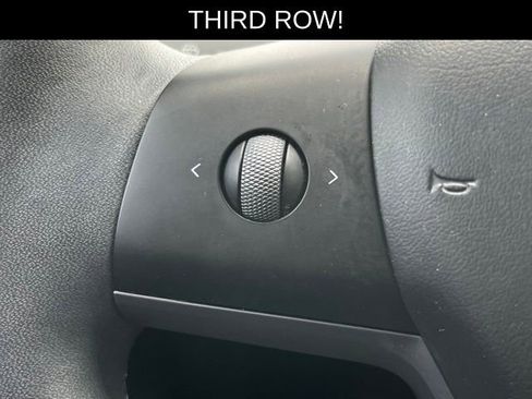 Used 2024 Tesla Model Y Long Range AWD/4WD image 15