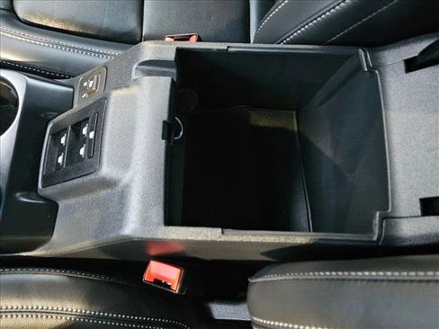 New 2025 Ford Bronco Outer Banks image 14