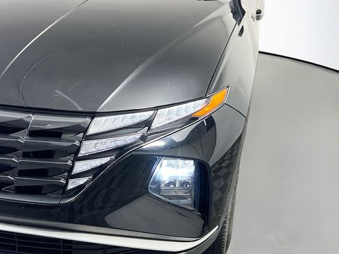 Used 2022 Hyundai Tucson SEL image 11
