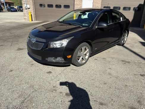 Used 2014 Chevrolet Cruze LT w/ RS Package FWD image 6