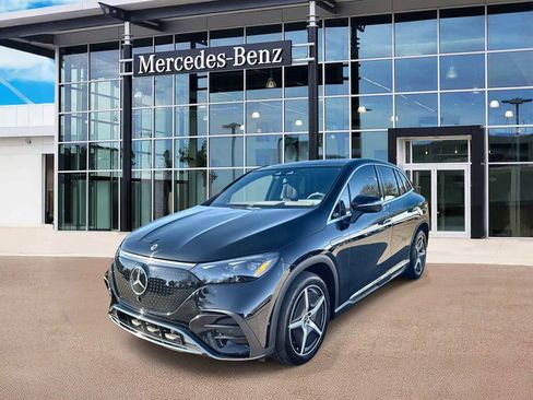 Used 2023 Mercedes-Benz EQE 500 4MATIC SUV w/ Pinnacle Trim Package image 1