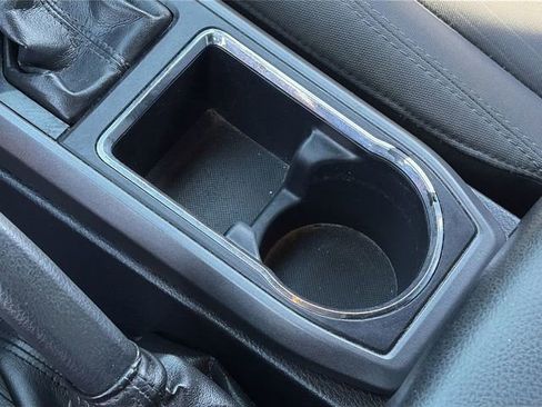 Used 2018 Toyota Tacoma TRD Sport w/ Technology Package image 31