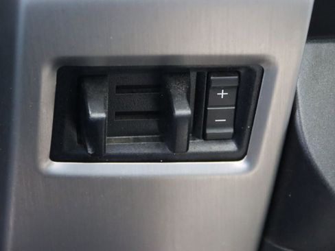 Used 2019 Ford F350 Platinum w/ Platinum Ultimate Package AWD/4WD image 47