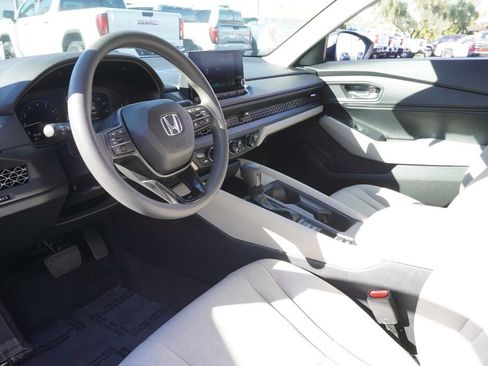 Used 2024 Honda Accord EX image 17