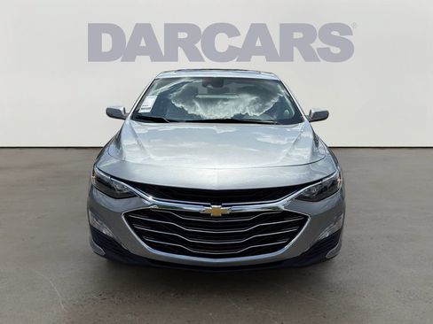 Used 2024 Chevrolet Malibu LT FWD image 2