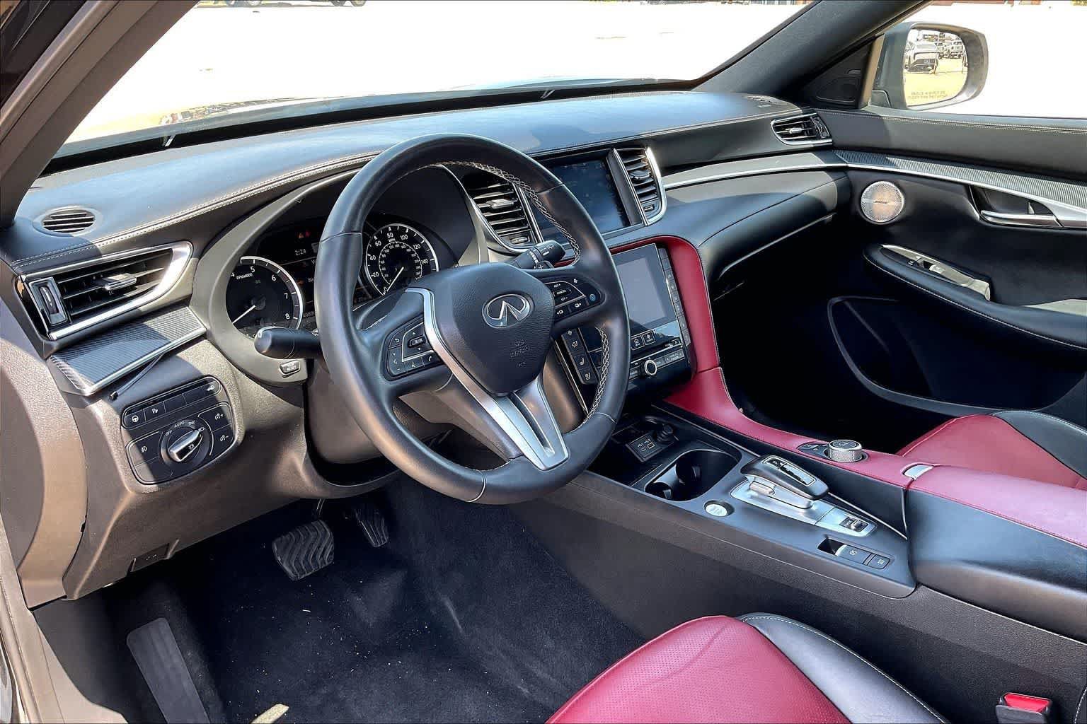 Used 2023 INFINITI QX50 Sport AWD/4WD image 2