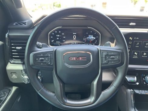 Used 2024 GMC Sierra 1500 AT4 w/ Technology Package AWD/4WD image 39