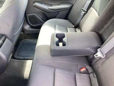 Used 2024 Nissan Altima 2.5 SV FWD image 20