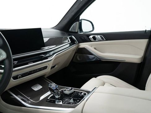 Used 2025 BMW ALPINA XB7 AWD/4WD image 30