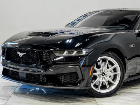 Used 2024 Ford Mustang GT Premium RWD image 6