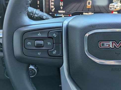 Used 2024 GMC Sierra 1500 Elevation image 19