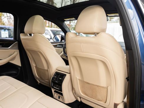 Used 2019 BMW X4 xDrive30i w/ Premium Package image 27