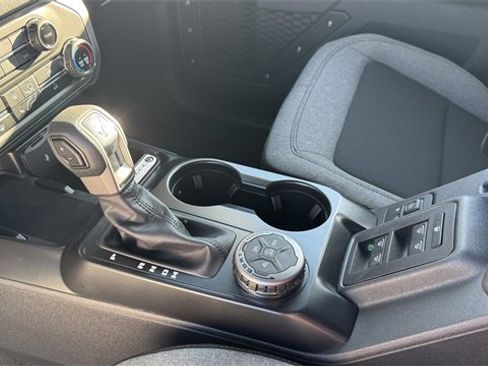 New 2025 Ford Bronco Base image 24