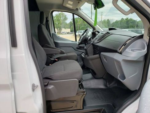 Used 2018 Ford Transit 150 130 Low Roof RWD image 16