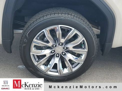 New 2026 GMC Sierra 1500 Denali w/ Denali Reserve Package AWD/4WD image 31