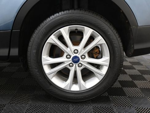 Used 2018 Ford Escape SEL AWD/4WD image 38