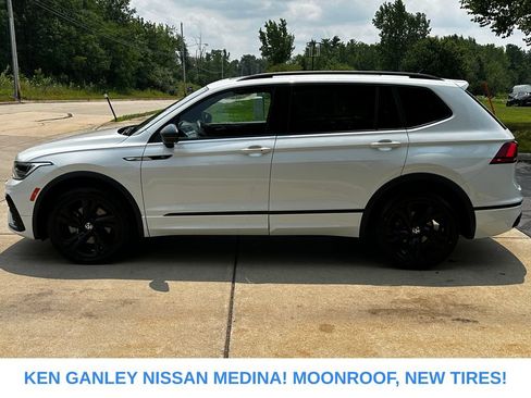 Used 2024 Volkswagen Tiguan SE R-Line FWD image 6